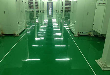 環(huán)氧自流平地坪哪家好？自流平地坪漆質量如何判斷？